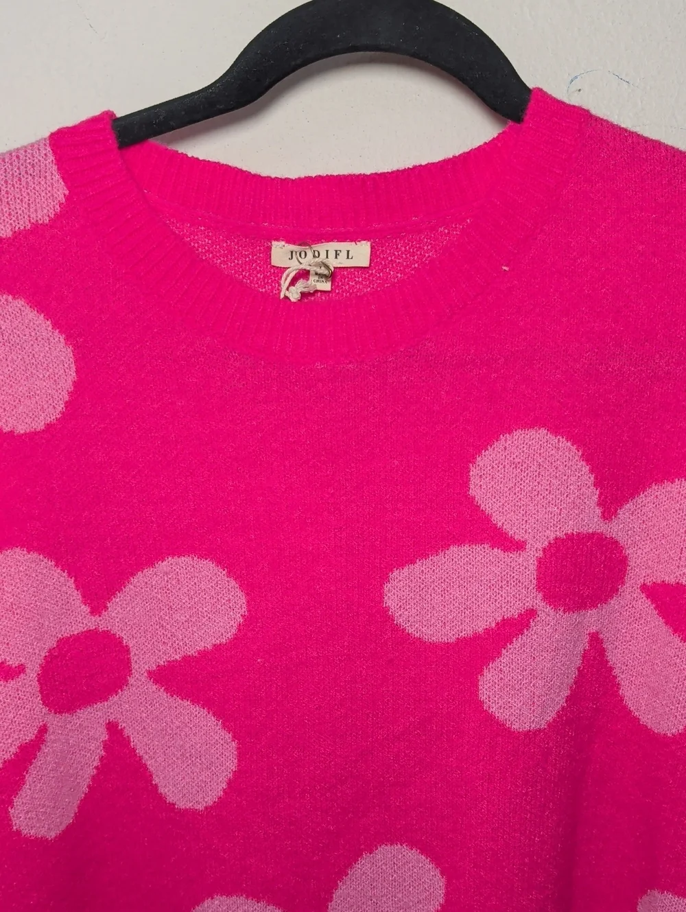 Jodifl Daisy Print Oversized Pullover Sweater Hot Pink + Bubblegum Womens Size L